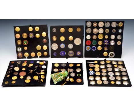 (Of golfing interest) Large collection of mixed silver and gilt metal and enamel golfing medal and award buttons, various clu