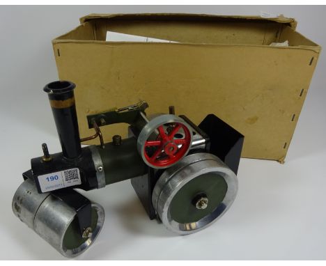 Mamod steam tractor   Condition Report   Click here for further images, condition, auction times & delivery costs