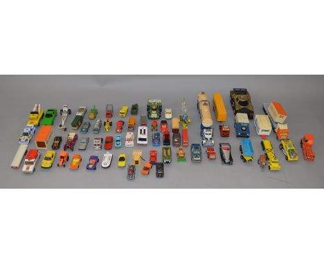 A small quantity of playworn diecast models in various scales including examples by Corgi, Matchbox and Britains. Condition o