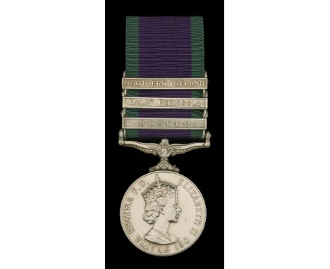 General Service 1962-2007, 3 clasps, Borneo, Malay Peninsula, Northern Ireland (23642815 L/Cpl. J. Strugnell. R. Hamps.) ligh