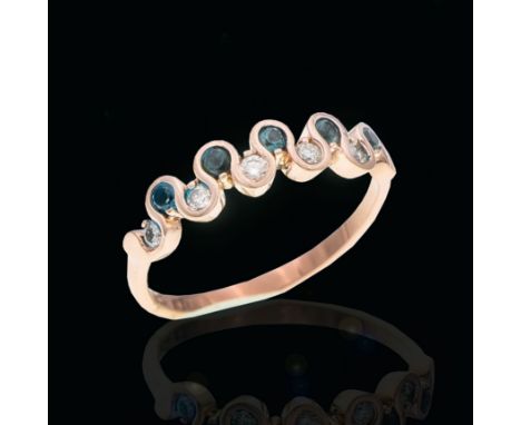 Bezel set with 5 round brilliant cut diamonds weight 0,20 carats colour GH clarity VSSI and 5 round brilliant cut sapphires w