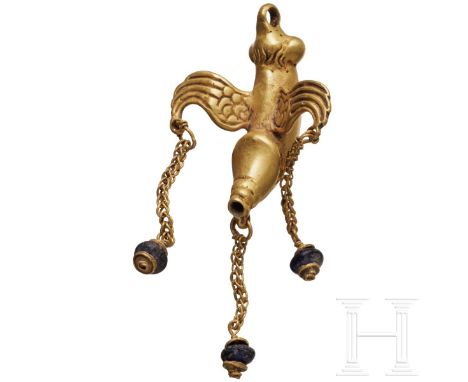 Goldener Phallusanhänger mit Pendilien, römisch, 1. - 2. Jhdt. n. Chr.  Geflügelter goldener Phallusanhänger mit fein ausgear