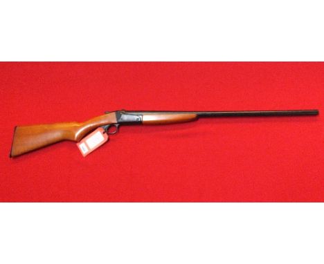 A B.S.A. S/B 12 bore shotgun, S/No. YD7803, this item can only be purchased by someone with a current valid shotgun certifica