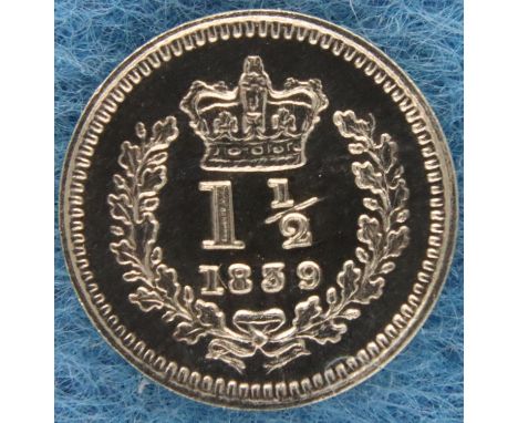 1839 Queen Victoria silver threepence. P&amp;P Group 1 (£14+VAT for the first lot and £1+VAT for subsequent lots) 