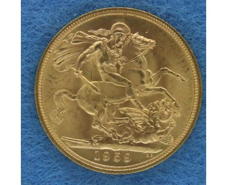 1959 sovereign of Elizabeth II, our grade aEF. P&amp;P Group 1 (£14+VAT for the first lot and £1+VAT for subsequent lots) 