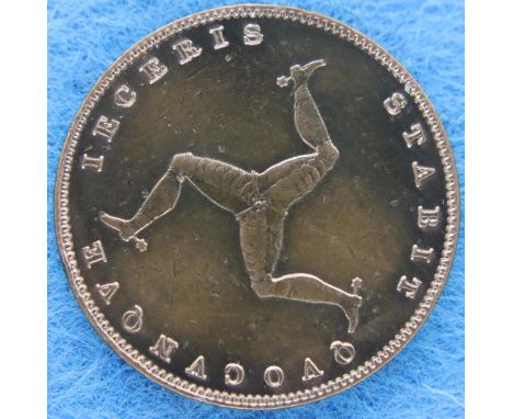 1839 copper farthing of Queen Victoria; Isle of Man issue. P&amp;P Group 1 (£14+VAT for the first lot and £1+VAT for subseque