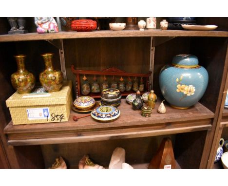 A collection of Chinese cloisonne enamel, to include: a jar and cover, 19cm high. 