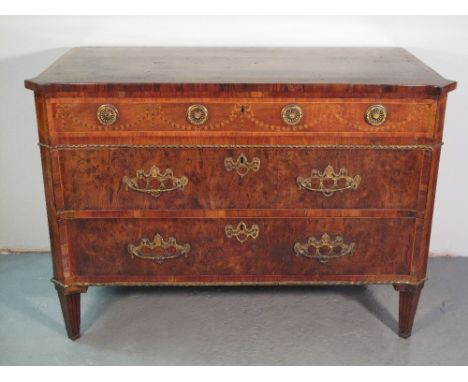 18TH CENTURY BURR YEW AND MAHOGANY STRAIGHT FRONTED COMMODE CHEST OF THREE GRADUATED DRAWERS, the top with projecting angles 