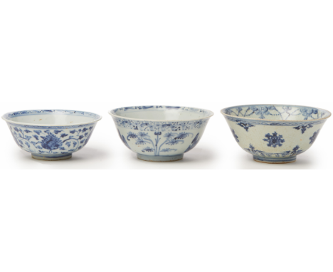 THREE BLUE AND WHITE PORCELAIN BOWLS (3) Early Ming Dynasty, according to the inventory With varying foliate decoration Appro