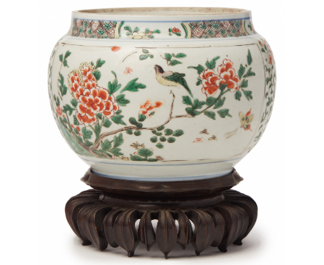 A 'FAMILLE VERTE' PORCELAIN GLOBULAR JAR Kangxi Period, according to the collector's inventory Decorated with birds, flowers 