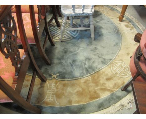 Large modern circular Chinese wash ground rug or carpet.(B.P. 24% incl. VAT)