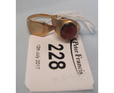 9ct gold cabouchon garnet ring and 9ct gold signet ring.  4.8g approx. (2)(B.P. 24% incl. VAT)