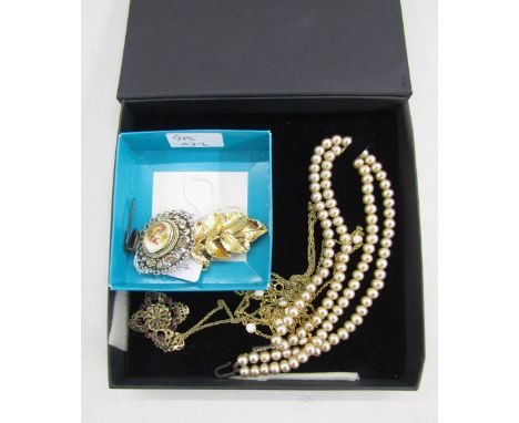 Cultured pearl double-strand necklace, an enamel and paste brooch, a leaf brooch, two watches and a pearl necklace (1 box) 