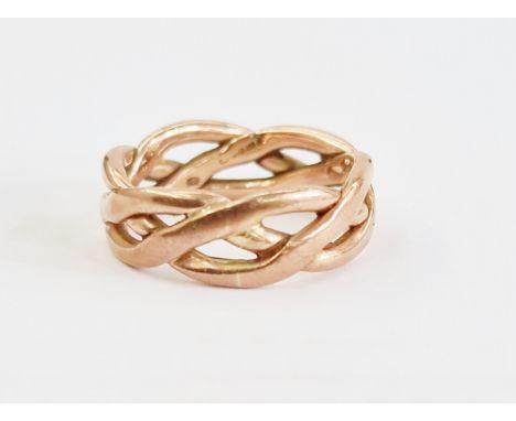 9ct gold three-strand openwork twist ring size O, 6g approx.&nbsp;Condition ReportThe ring is hallmarked and is 9ct gold, the