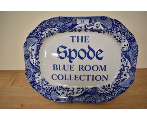 A 20th Century Spode blue and white Blue Room Collection ashette, measuring 36cm long