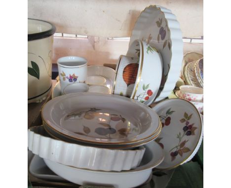 A box of Royal Worcester Evesham