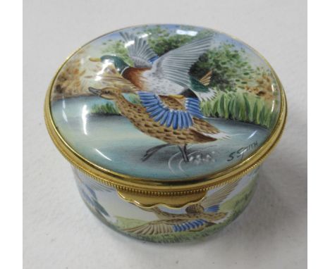 A Kingsley Enamel limited edition trinket pot, decorated with ducks by Smith