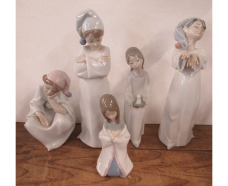 Five Lladro figures, of children in night dresses