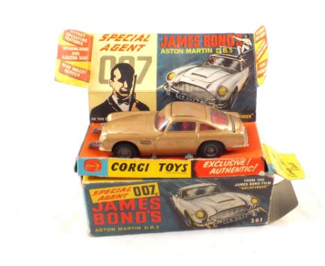 A boxed Corgi 261 James Bond Aston Martin DB5 (detached end flap)