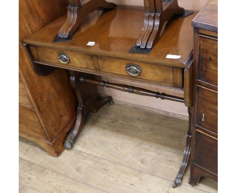 A Regency style sofa table W.82cm