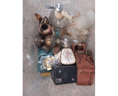 CARTON WITH 2 AA BADGES, KODAK BROWNIE CAMERA, SODA SYPHON, LAMP SHADES & BRIC-A-BRAC