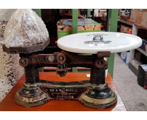 VINTAGE DAY & MILLWARD LTD WEIGHT SCALE