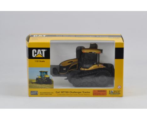 Norscot 1/32 Challenger MT765 Tractor. Mint in excellent Box.