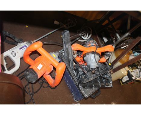 A QUANTITY OF PLASTER MIXING TOOLS, ETC
