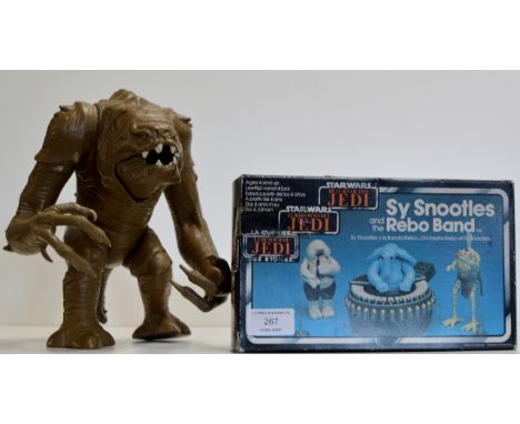 STAR WARS INTEREST - A VINTAGE RANCOR MODEL, TOGETHER WITH A VINTAGE BOXED RETURN OF THE JEDI SN SNOOTLES & THE REBO BAND    