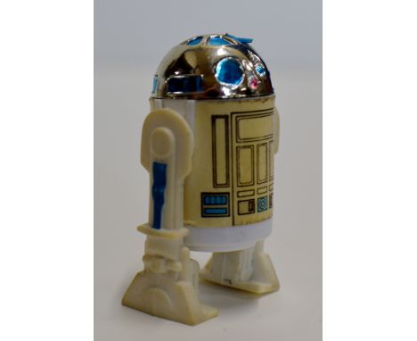 STAR WARS INTEREST - A COLLECTION OF 14 VARIOUS VINTAGE 1970'S ACTION FIGURES     