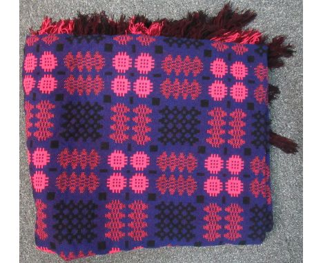 Vintage woollen Welsh tapestry purple ground blanket with fringed edges. (B.P. 21% + VAT) 