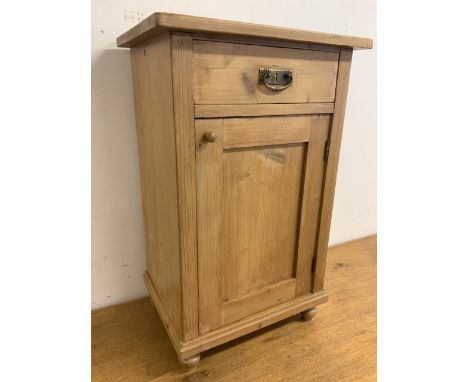 A pine pot cupboard with interior shelf with drawer above. W:50cm x D:37cm x H:79cm