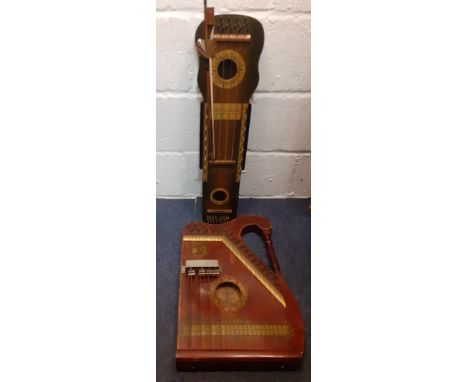 An American Ukelin zither together with a Chartola Grand zither harp. Location:If there is no condition report, please reques