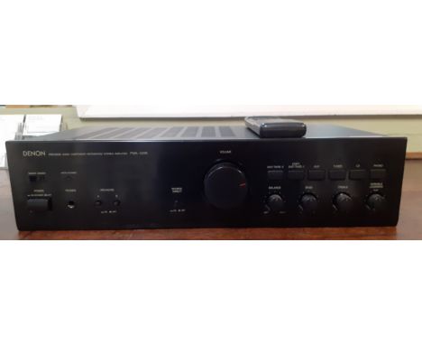 A Denon PMA-525R/425R integrated stereo amplifier with remote and manual, serial no:5097600298, with plug. Location:If there 