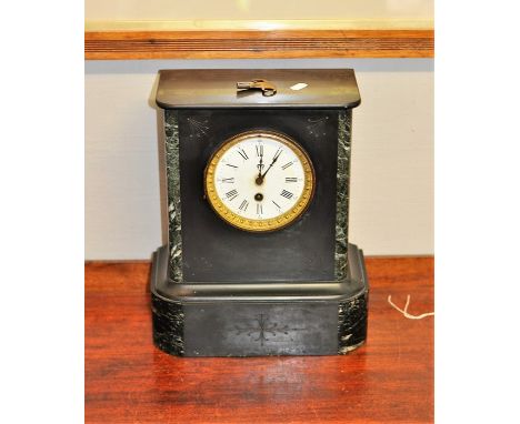 19th Century slate and marble mantle clock with key and pendulum, height 34cm 