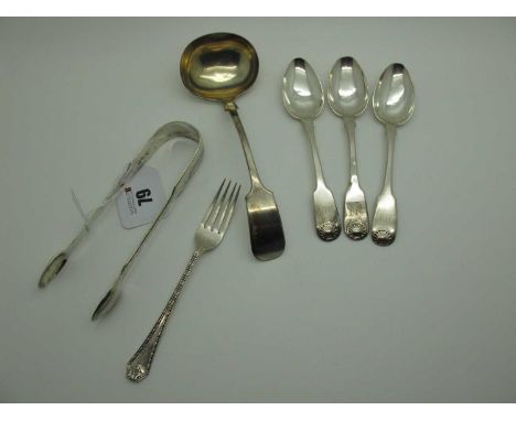 A Set of Three Provincial Hallmarked Silver Fiddle and Shell Pattern Teaspoons, William Woodman, Exeter 1833, initialled; a p