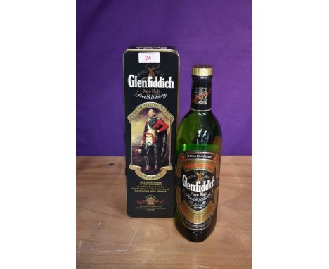 A bottle of Glenfiddich Single Malt Scotch Whisky 70cl 40% vol in presentation tin Clans of the Highlands of Scotland, Clan S