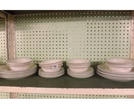 SHELF OF MODERN ROYAL DOULTON FRESH FLOWERS DINNER &amp; TEA PLATES &amp; FRUIT BOWLS