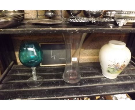 SHELF WITH TALL GLASS VASE, WHITE &amp; BLUE FLOWER HOLDER &amp; AN OPAQUE LAMP BASE WITH JAPANESE FIGURES