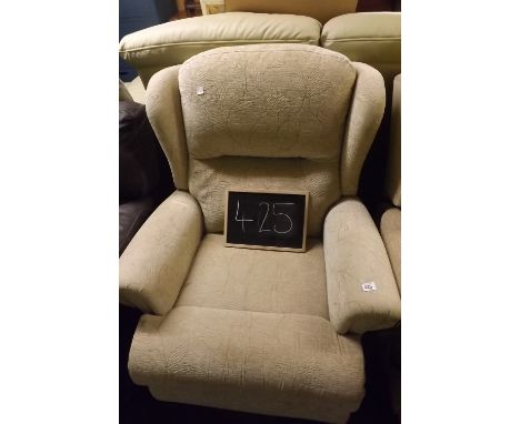 LIGHT BEIGE ARMCHAIR 