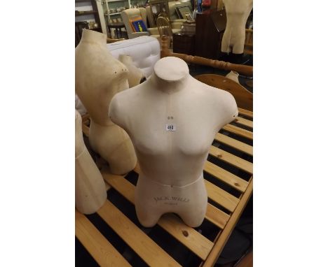 JACK WILLS HALF TORSO MANNEQUIN (NO ARMS)