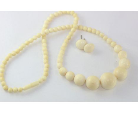 Vintage ivory graduated bead necklace and earrings