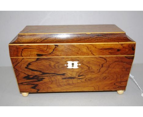 Large William IV rosewood tea caddy with brass ring handles & 3 section interior with vaulted canisters, circa 1830, 19.5cm x