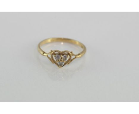 Vintage 9ct gold, stone set ring weight: approx 1.49 grams, size: approx O/7