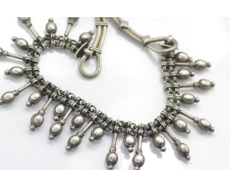 Vintage silver necklace in tribal style weight: approx 112 grams, size: approx 40cm length (tested as silver)