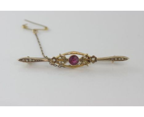 Vintage 9ct gold, ruby and pearl bar brooch circa 1920, weight: approx 2.54 grams (tested as 9ct)