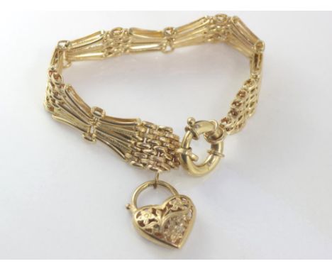 Vintage 9ct gate link bracelet with heart lock and bolt clasp, weight: approx 36 grams