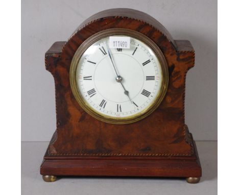 French timber bracket clock working with key,