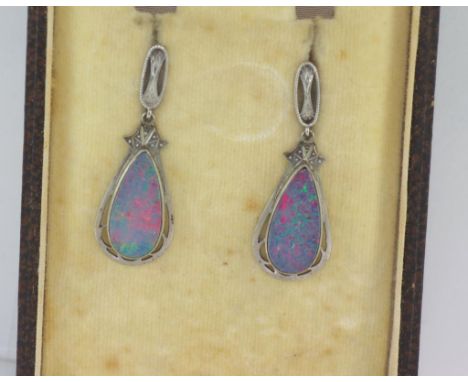 Opal drop earrings in 9ct white gold surround with silver backs, (triplets) , total weight: approx 4.05 grams, in vintage A&C