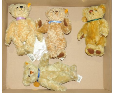 Steiff Danbury Mint Year Bears x four (2001-2004), mohair, each with swing label and certificate, yellow tags 2001 654756, 20